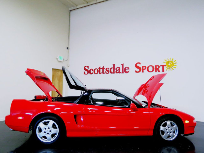 Illustration for article titled This Super Clean 1991 Acura NSX Is Going For $185,000